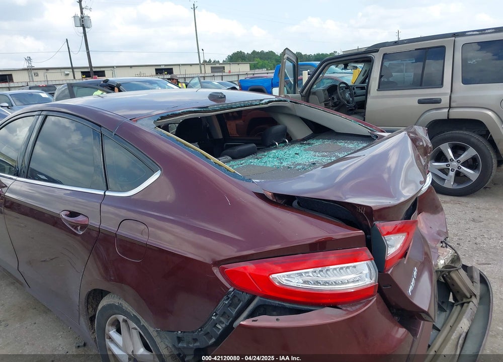 2016 FORD FUSION SE VIN: 3FA6P0H77GR329396