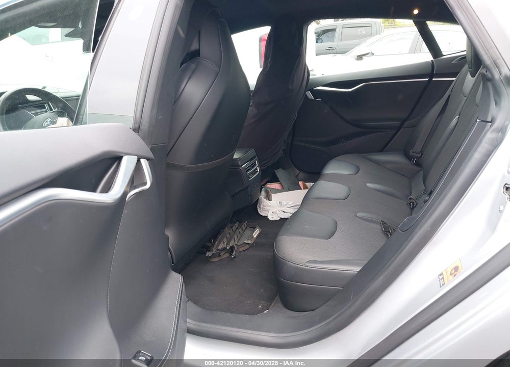 2017 TESLA MODEL S VIN: 5YJSA1E24HF193563