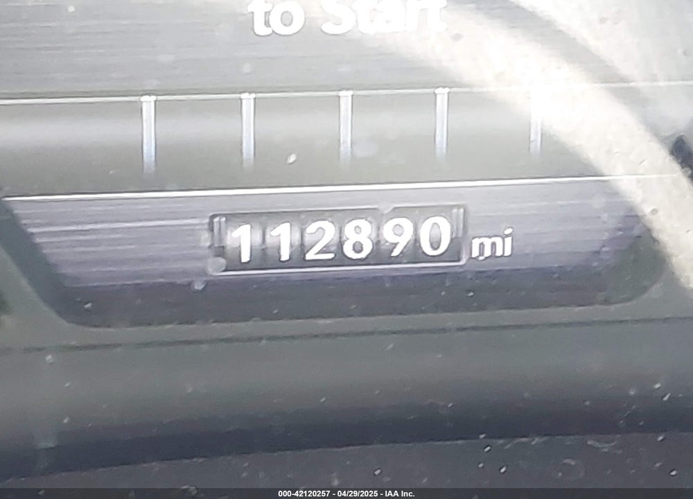 2019 RAM 1500 LAIE  4X4 5'7 BOX VIN: 1C6SRFJT0KN612643