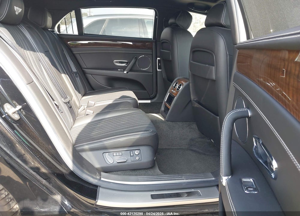 2017 BENTLEY FLYING SPUR V8 S VIN: SCBEH9ZA5HC063140