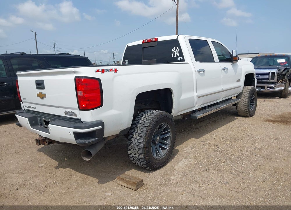 2015 CHEVROLET SILVERADO 2500HD VIN: 1GC1KXE82FF650816