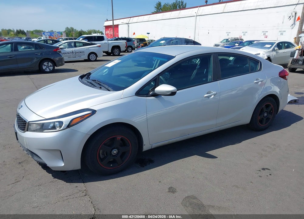 2017 KIA FORTE VIN: 3KPFK4A71HE128712