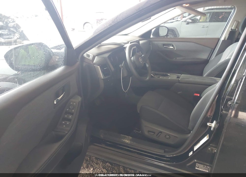 2021 NISSAN ROGUE VIN: JN8AT3BA1MW008523