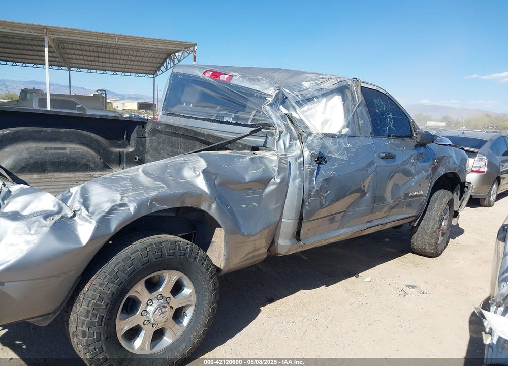 2023 RAM 2500 BIG HORN 4X4 6'4 BOX VIN: 3C6UR5DL9PG568026