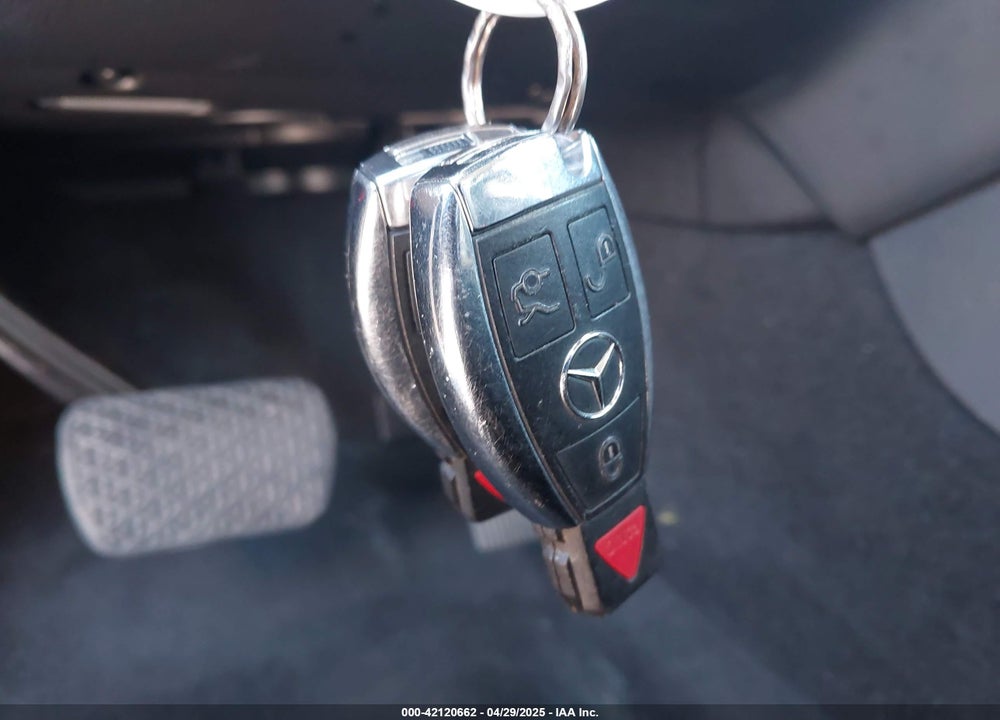 2014 MERCEDES-BENZ GL 550 4MATIC VIN: 4JGDF7DE5EA270854