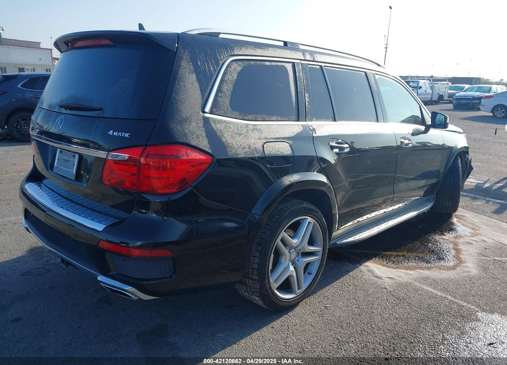 2014 MERCEDES-BENZ GL 550 4MATIC VIN: 4JGDF7DE5EA270854