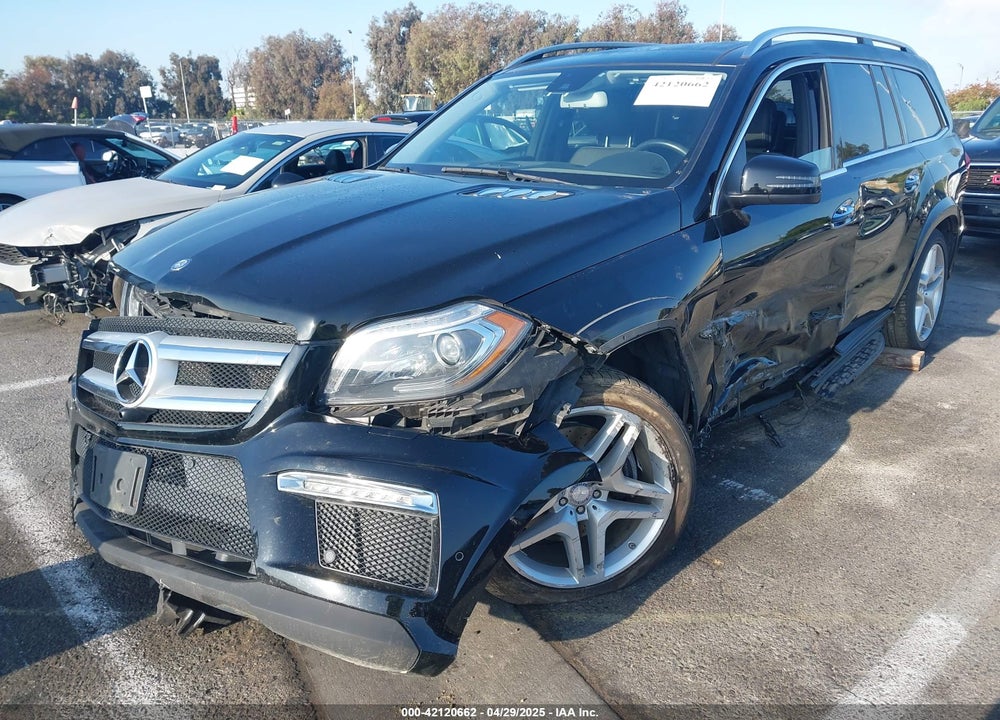 2014 MERCEDES-BENZ GL 550 4MATIC VIN: 4JGDF7DE5EA270854
