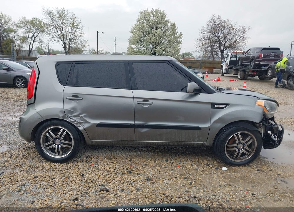 2013 KIA SOUL VIN: KNDJT2A51D7525941