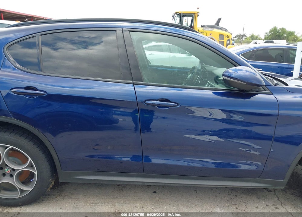 2018 ALFA ROMEO STELVIO TI SPORT AWD VIN: ZASFAKNN1J7B66986