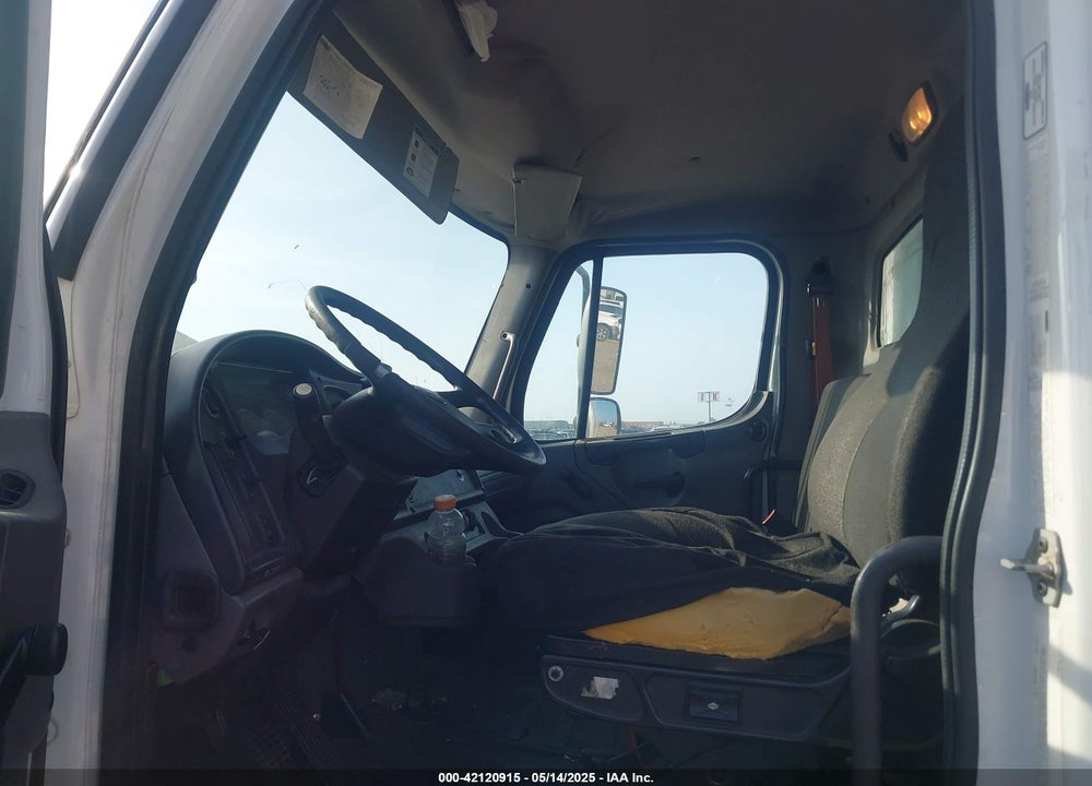 2016 FREIGHTLINER M2 106 MEDIUM DUTY VIN: 1FVACWDT4GHHB5977