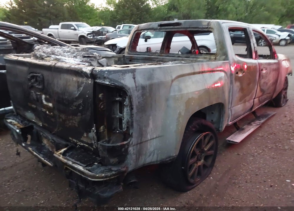 2022 GMC CANYON 4WD SHORT BOX DENALI VIN: 1GTG6EEN0N1293768