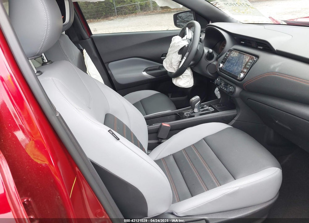 2023 NISSAN KICKS VIN: 3N1CP5DV5PL541279