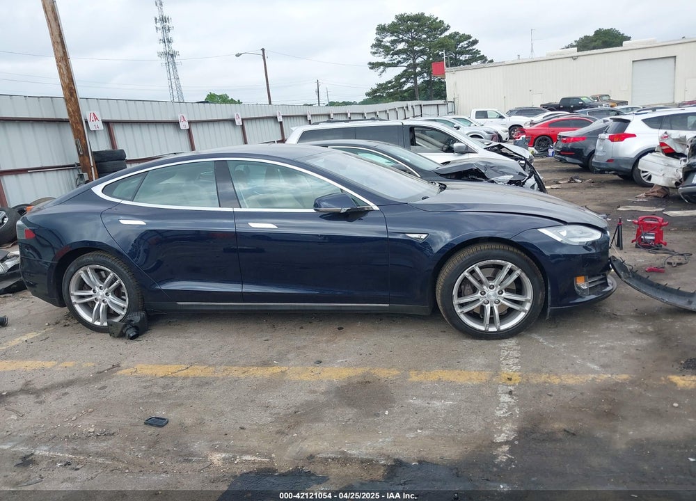 2013 TESLA MODEL S VIN: 5YJSA1CN9DFP26546