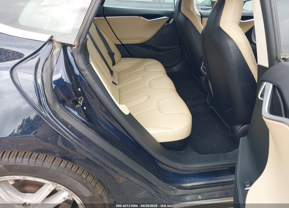 2013 TESLA MODEL S VIN: 5YJSA1CN9DFP26546