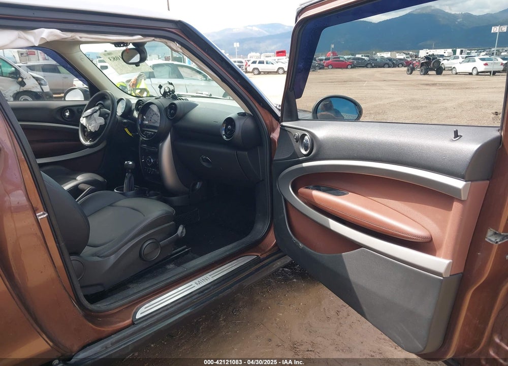 2014 MINI PACEMAN VIN: WMWSS1C57EWN46568