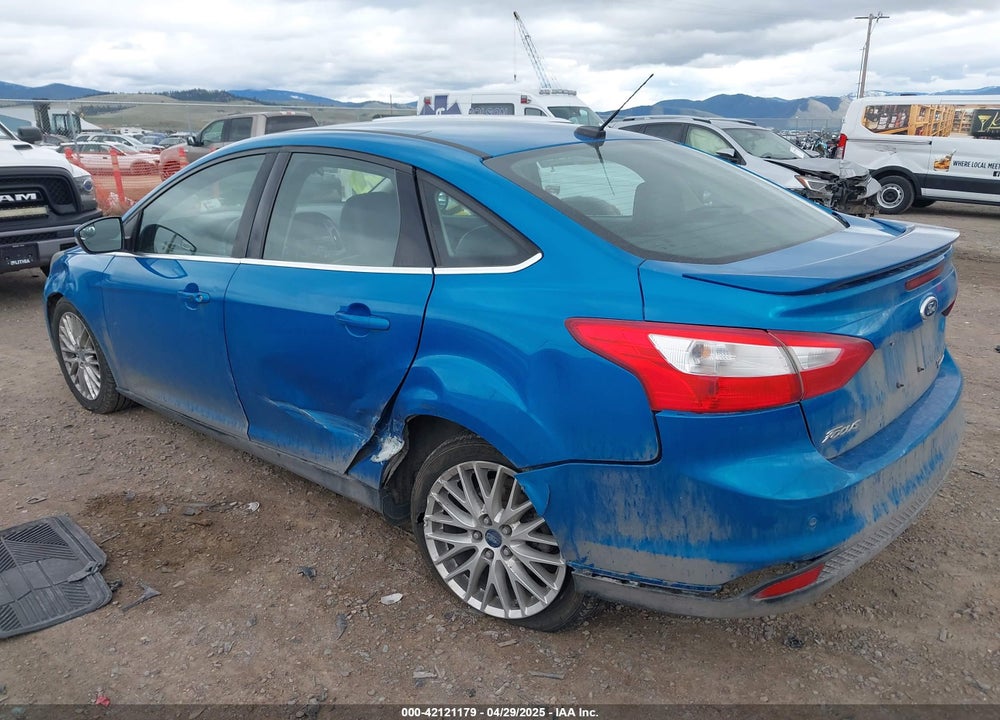 2013 FORD FOCUS VIN: 1FADP3J22DL245603