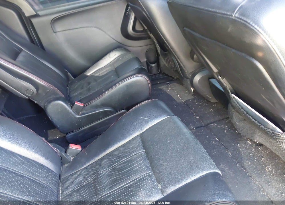 2014 DODGE GRAND CARAVAN R/T VIN: 2C4RDGEG0ER321043