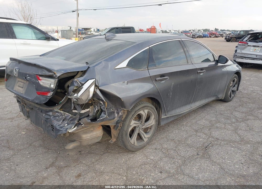 2018 HONDA ACCORD VIN: 1HGCV1F48JA006852