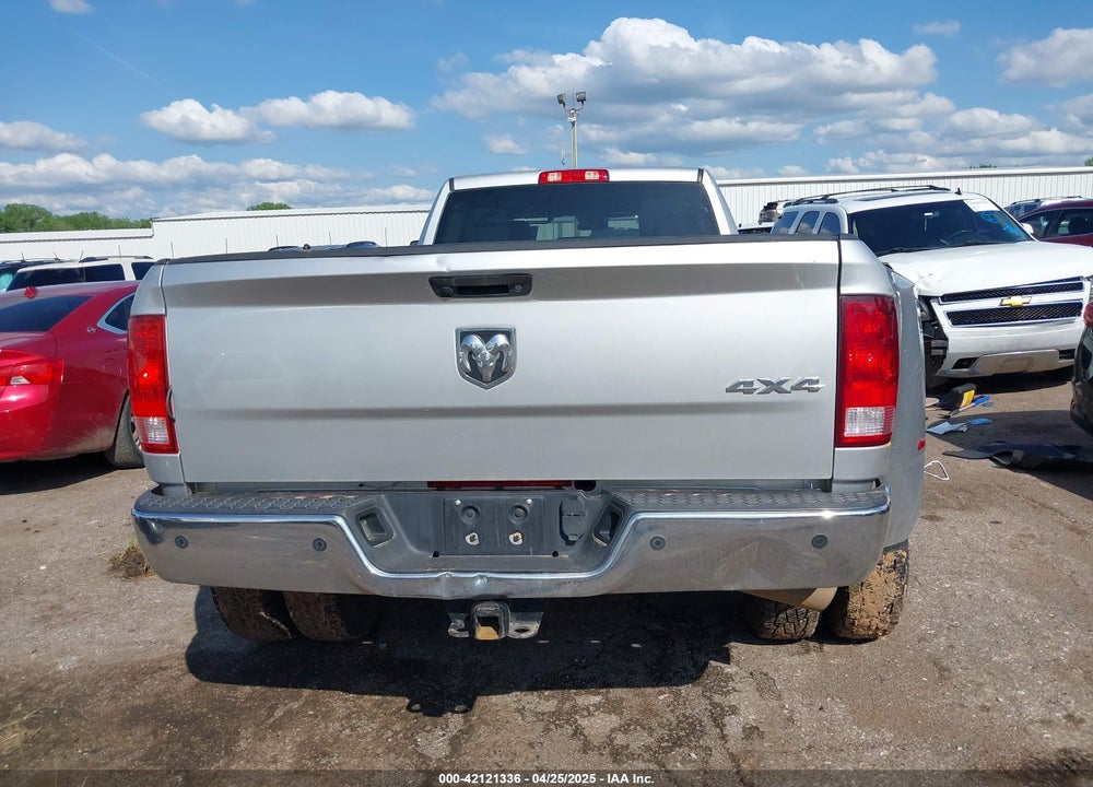 2018 RAM 3500 TRADESMAN  4X4 8' BOX VIN: 3C63RRGL9JG407777