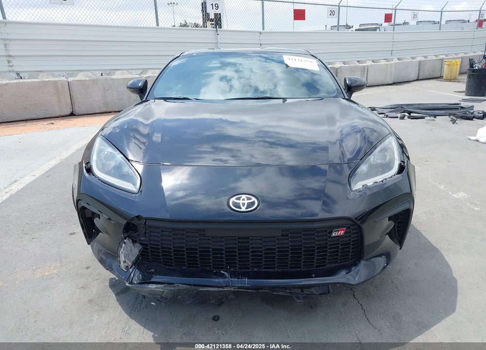 2023 TOYOTA GR 86 VIN: JF1ZNBE14P9759624