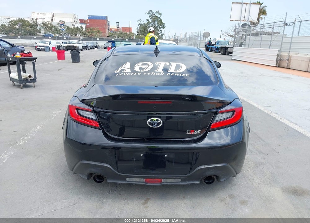 2023 TOYOTA GR 86 VIN: JF1ZNBE14P9759624