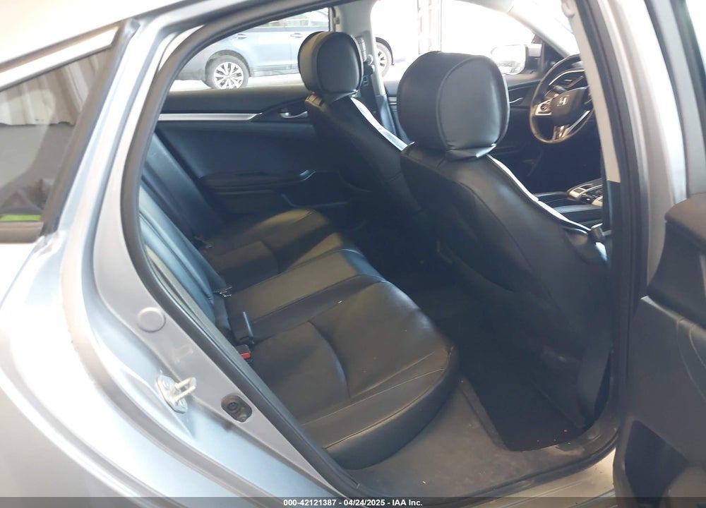2021 HONDA CIVIC TOURING VIN: 19XFC1F97ME202456