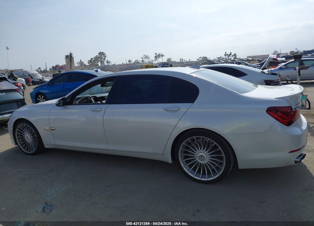 2015 BMW 7 SERIES VIN: WBAYE8C52FD785162