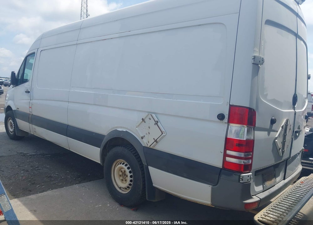 2011 MERCEDES-BENZ SPRINTER 2500 HIGH ROOF VIN: WD3PE8CB7B5579435