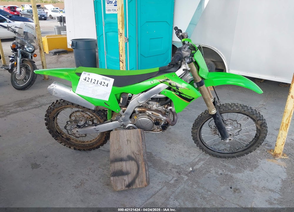 2022 KAWASAKI KX450 F VIN: JKAKXGJC3NA028957