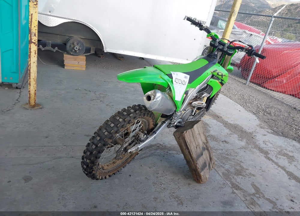 2022 KAWASAKI KX450 F VIN: JKAKXGJC3NA028957