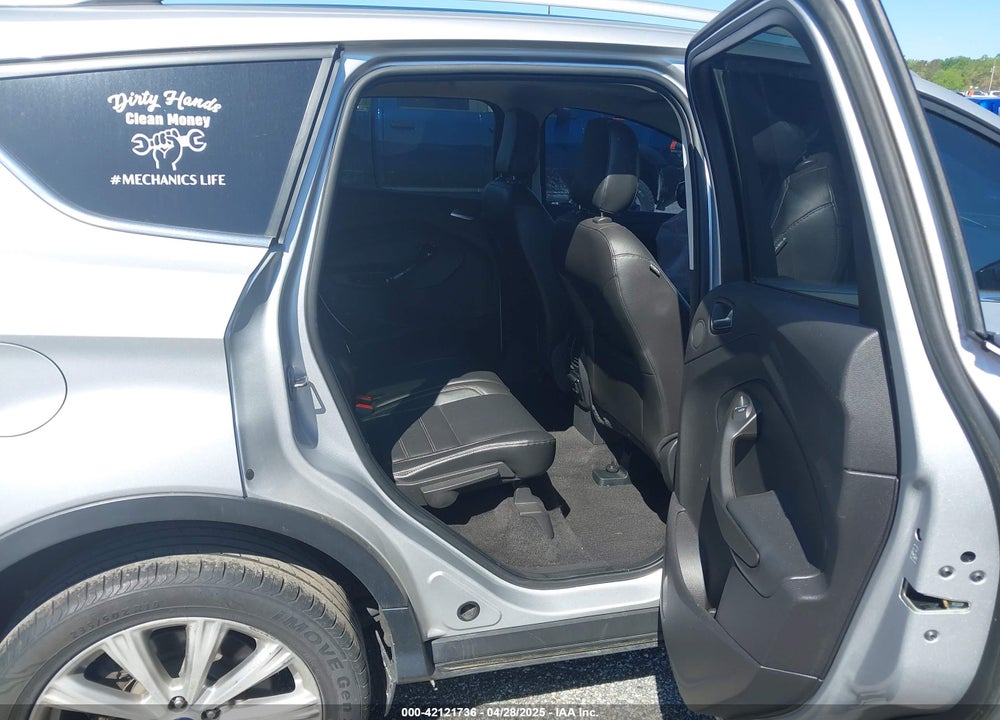 2018 FORD ESCAPE VIN: 1FMCU9J96JUA33500