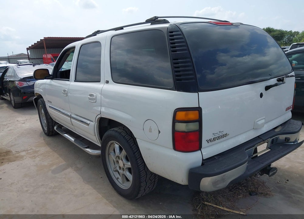 2005 GMC YUKON VIN: 1GKEC13TX5R221248
