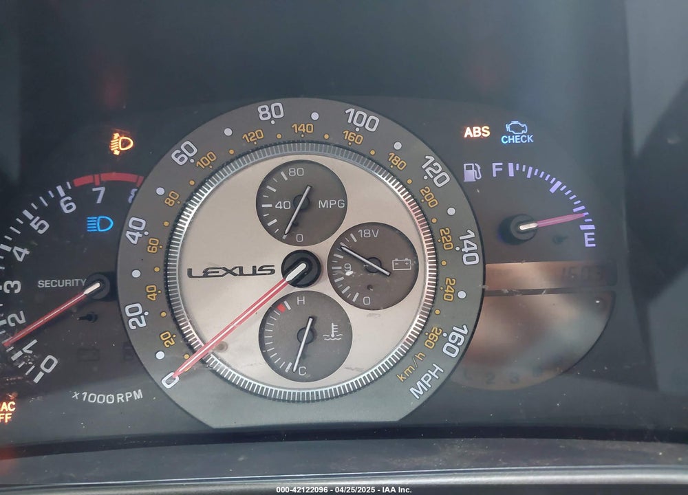2001 LEXUS IS 300 VIN: JTHBD182010001514