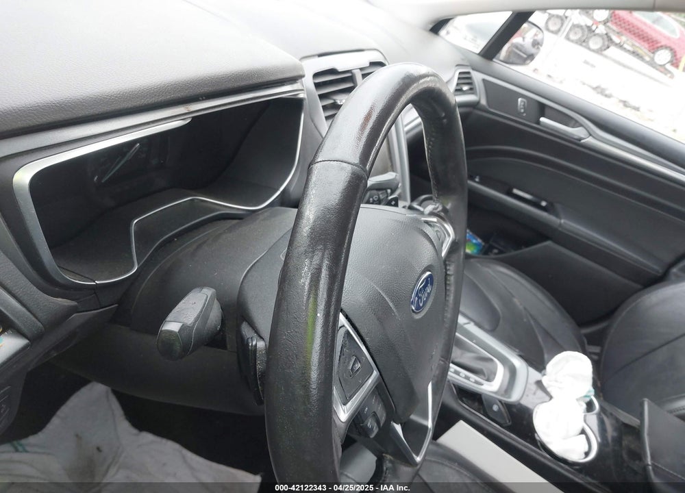 2015 FORD FUSION TITANIUM VIN: 3FA6P0K90FR267395