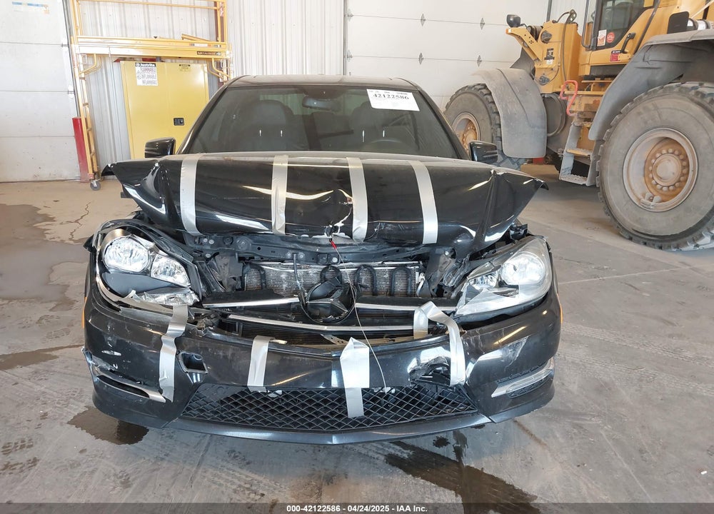 2014 MERCEDES-BENZ C CLASS VIN: WDDGF8AB8EA955616