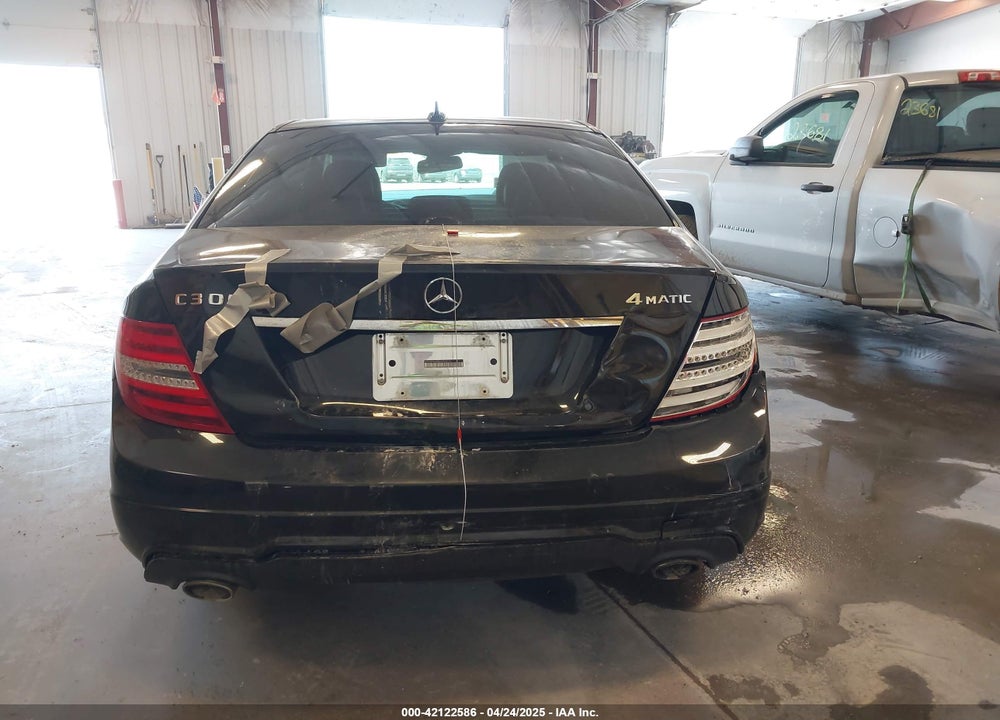 2014 MERCEDES-BENZ C CLASS VIN: WDDGF8AB8EA955616