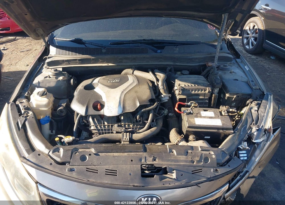 2013 KIA OPTIMA VIN: 5XXGR4A69DG104795