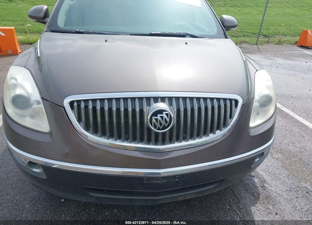 2008 BUICK ENCLAVE VIN: 5GAER23738J235080