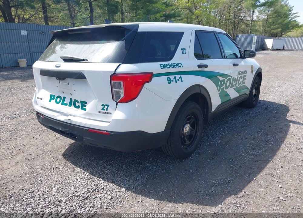 2022 FORD POLICE INTERCEPTOR VIN: 1FM5K8AB2NGC42586