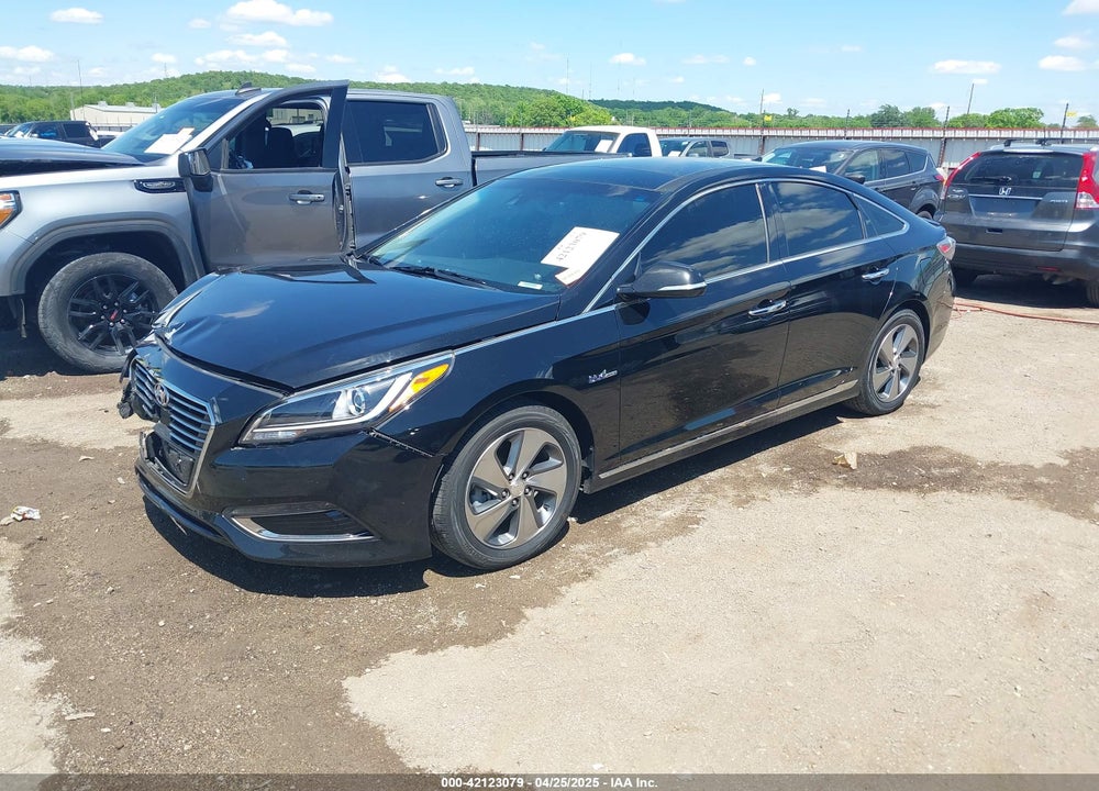 2017 HYUNDAI SONATA HYBRID VIN: KMHE34L39HA076781