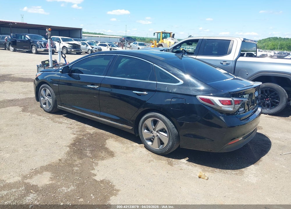 2017 HYUNDAI SONATA HYBRID VIN: KMHE34L39HA076781