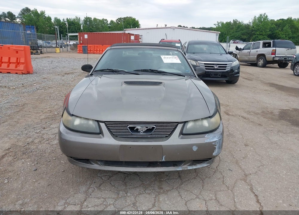 2001 FORD MUSTANG VIN: 1FAFP44411F159656
