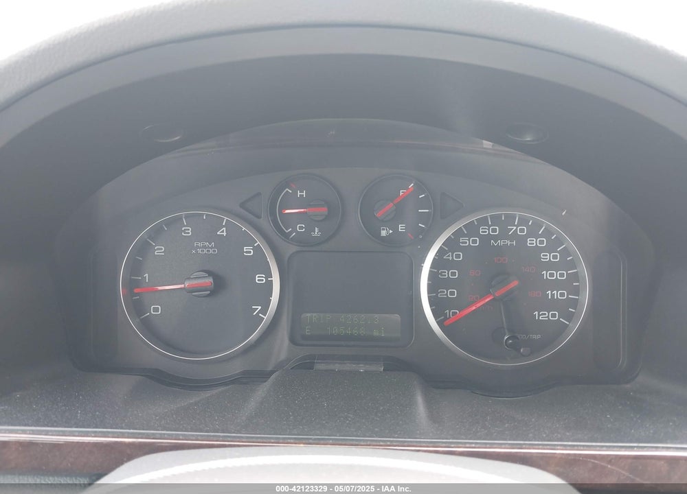2007 FORD FIVE HUNDRED SEL VIN: 1FAHP24157G102902