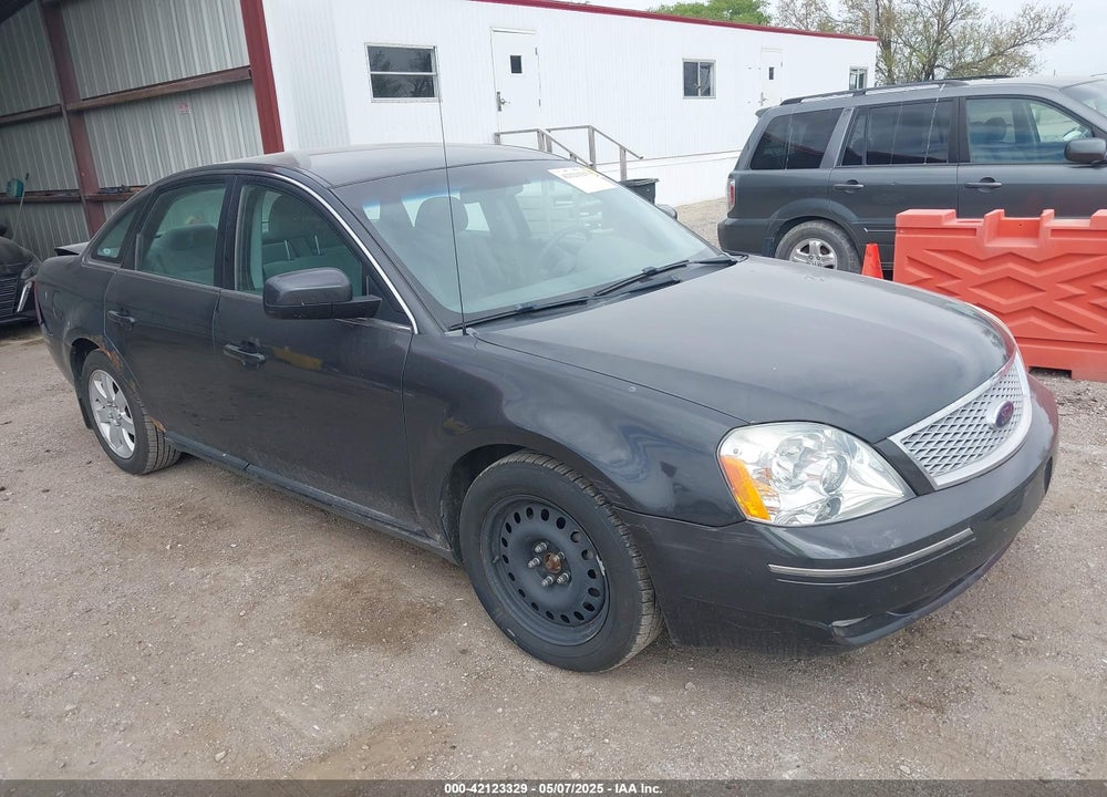 2007 FORD FIVE HUNDRED SEL VIN: 1FAHP24157G102902