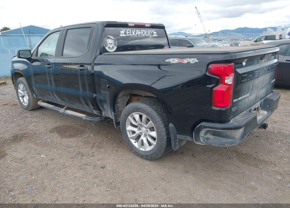 2019 CHEVROLET SILVERADO 1500 VIN: 1GCUYBEF2KZ392013
