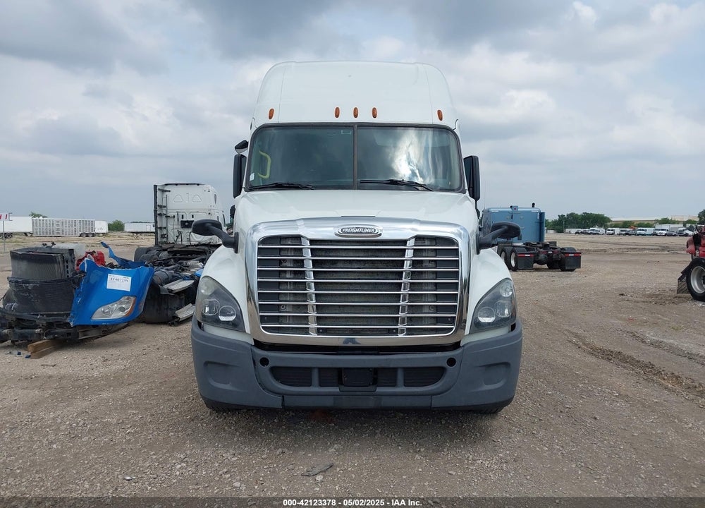 2018 FREIGHTLINER CASCADIA 125 VIN: 1FUJGLDRXJLJF8196