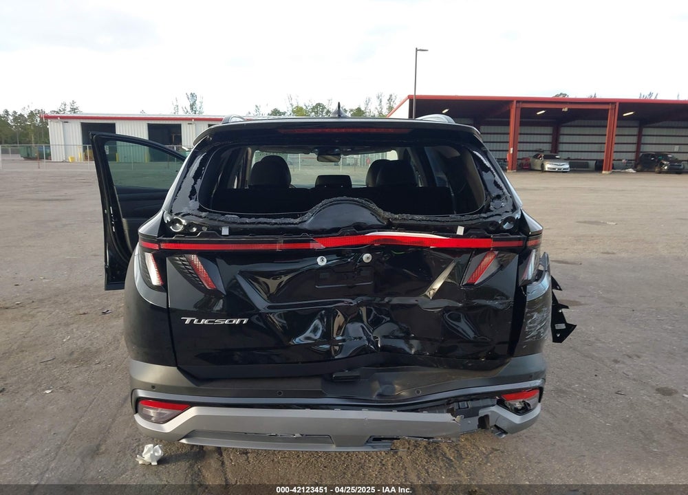 2025 HYUNDAI TUCSON VIN: 3KMJE3DE5SE012715