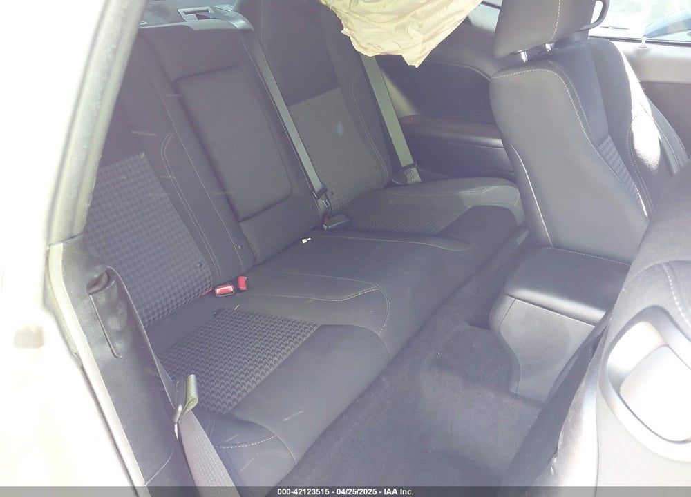 2018 DODGE CHALLENGER VIN: 2C3CDZAG6JH271888