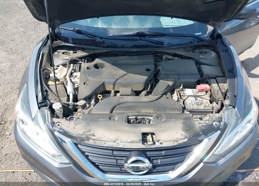 2017 NISSAN ALTIMA VIN: 1N4AL3AP0HN340956