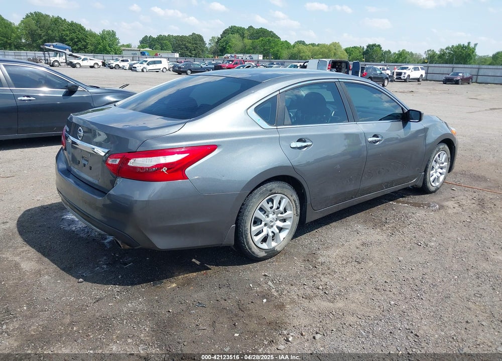 2017 NISSAN ALTIMA VIN: 1N4AL3AP0HN340956